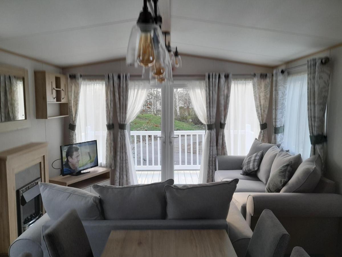 Beautiful 6 Berth Caravan With Decking At Southview Holiday Park Ref 33024O 호텔 스케그니스 외부 사진