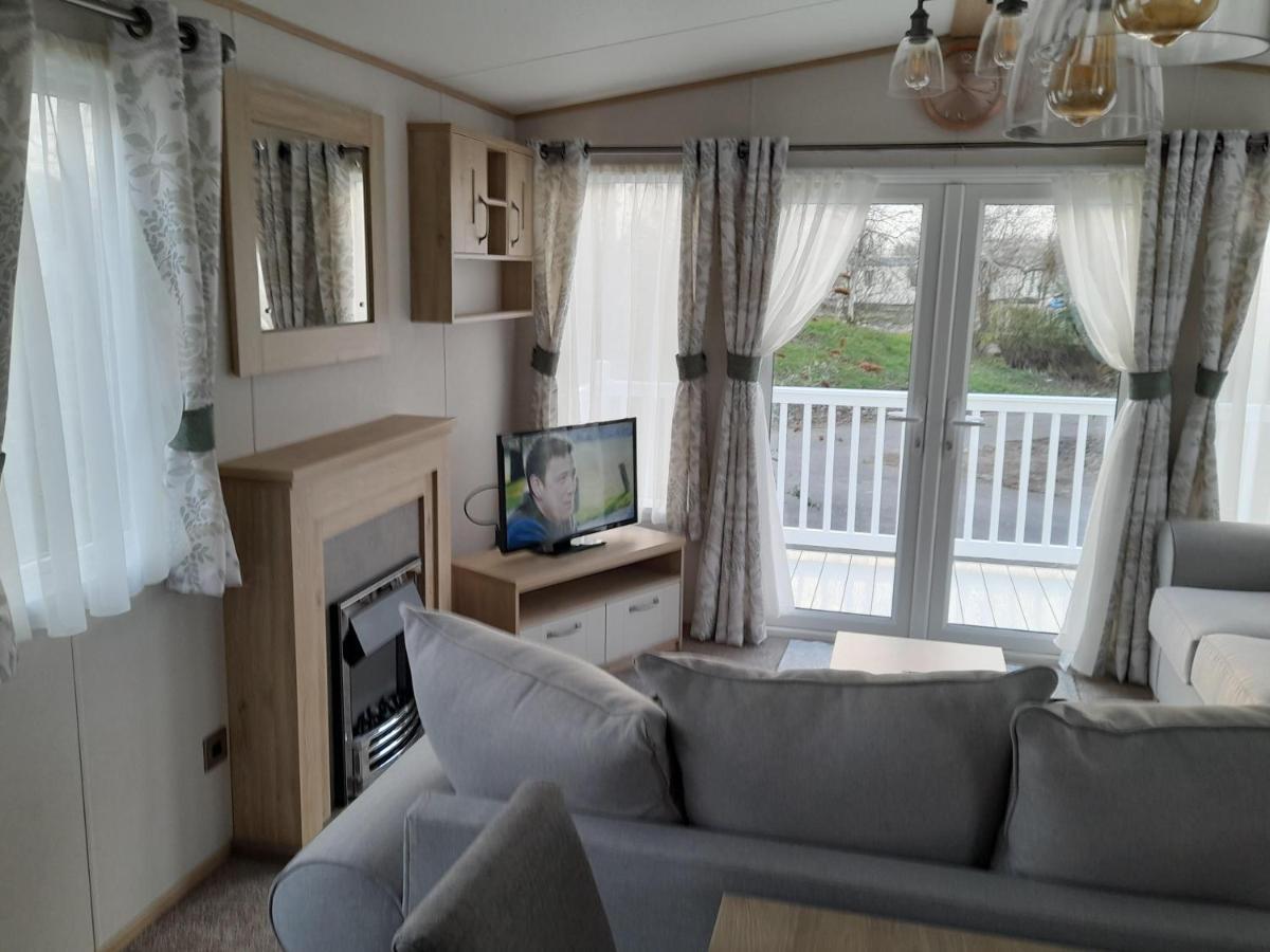 Beautiful 6 Berth Caravan With Decking At Southview Holiday Park Ref 33024O 호텔 스케그니스 외부 사진