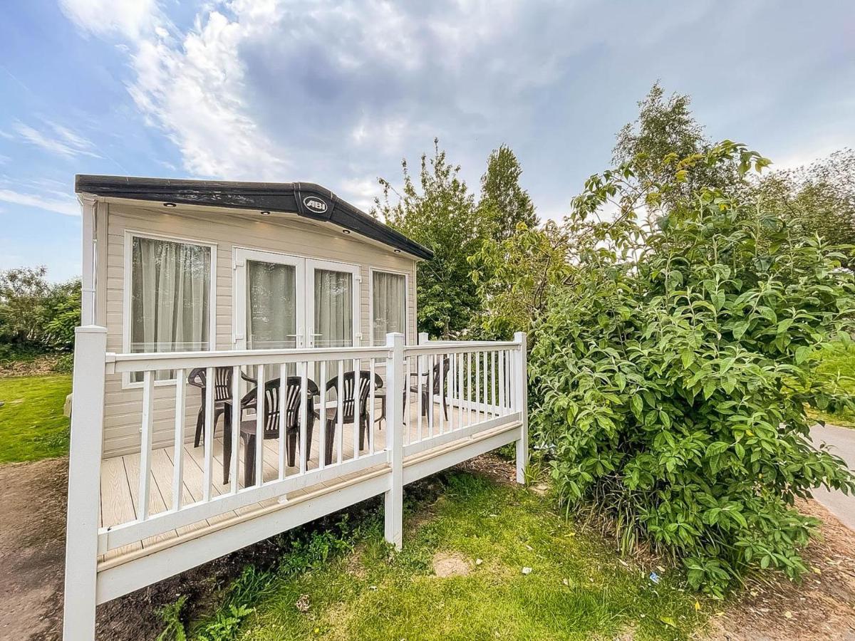 Beautiful 6 Berth Caravan With Decking At Southview Holiday Park Ref 33024O 호텔 스케그니스 외부 사진